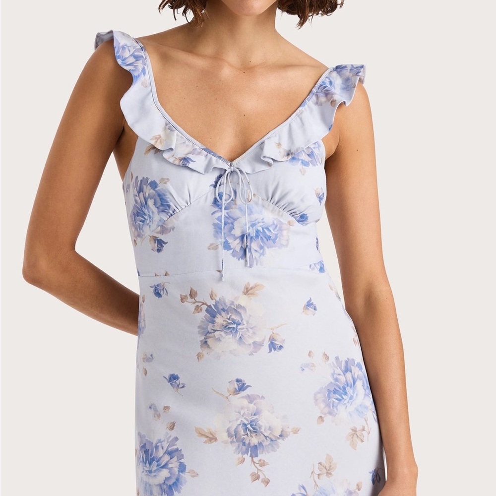 NWT Yvonne Midi Dress Leona Floral Lilac
